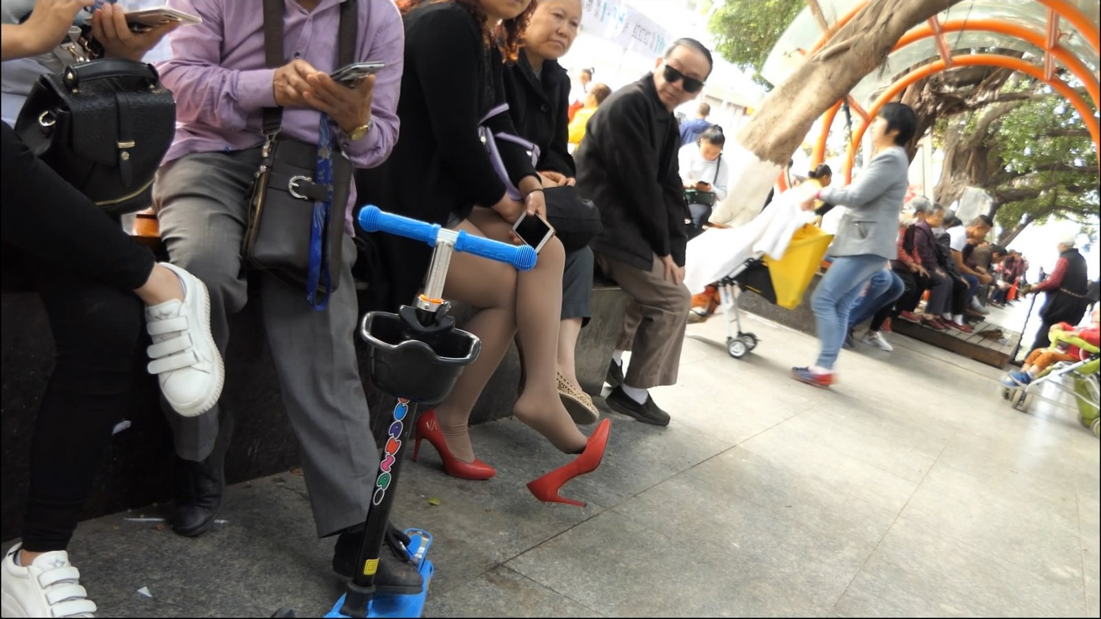 streetsnapdangl[00 02 27][20181201 002457 1]